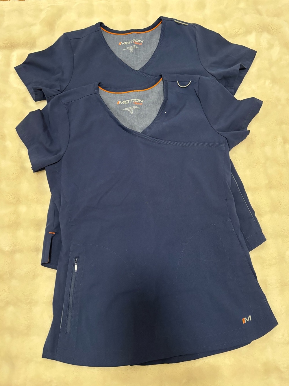 Women's Medical Navy Scrub Top with Pockets (2)